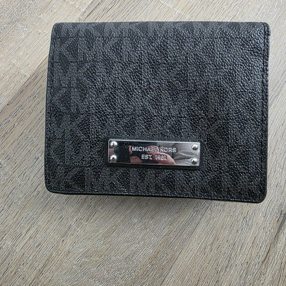 Michael Kors Black Key & Card Holder